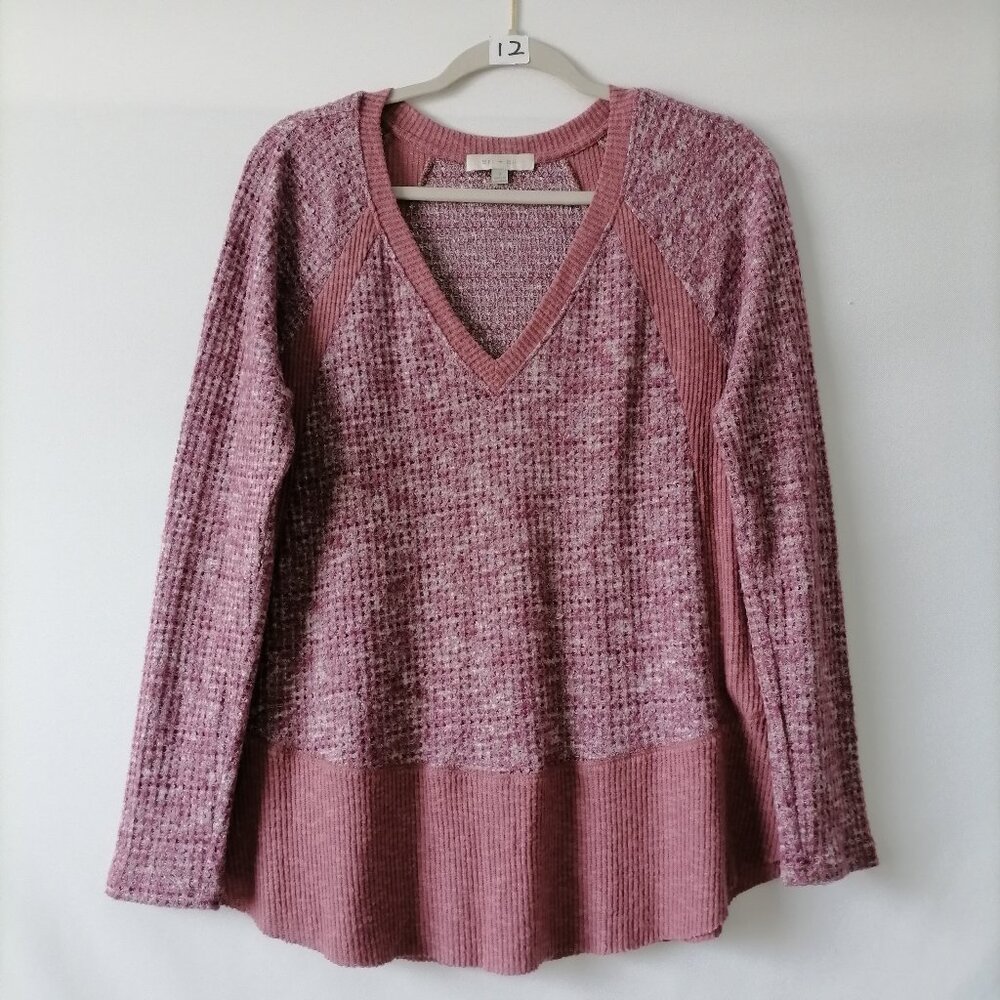 Anthropologie Eri + Ali Women's Mauve-White V-Neck Ribbed Sweater Size Small